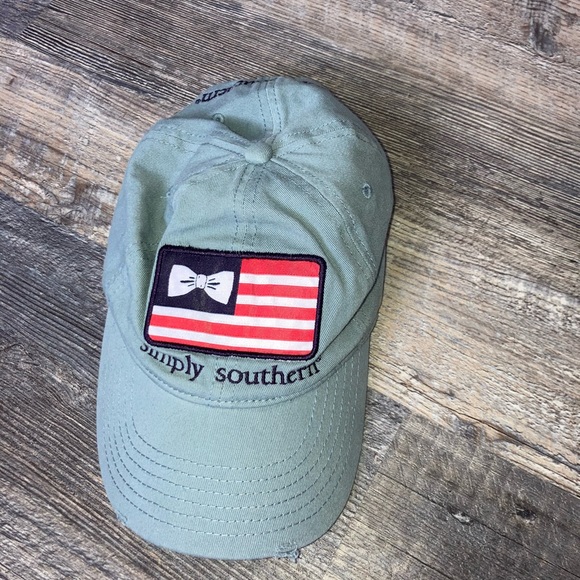 🧢 Simply southern 🎀 in great condition - Picture 1 of 3